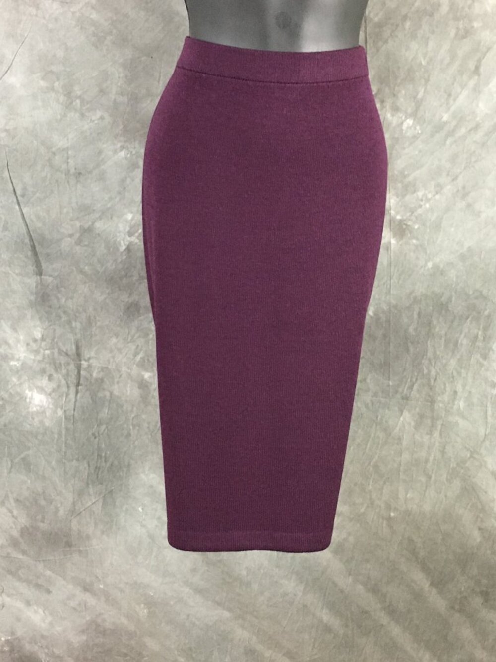 BEAUTIFUL st john collection knit wine purple jacket skirt suit size 10 12 - Picture 9 of 10